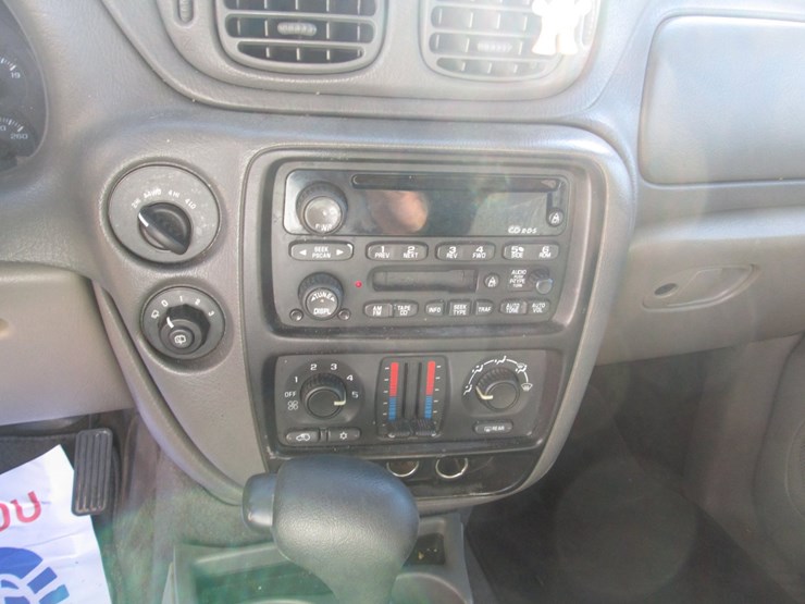 2003-chevrolet-trailblazer-image-26