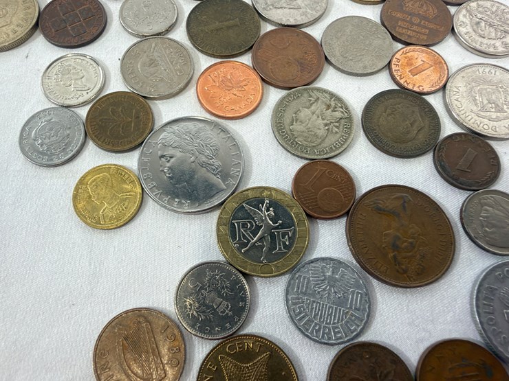 #40131-•-bag-of-misc-foreign-coins-image-5