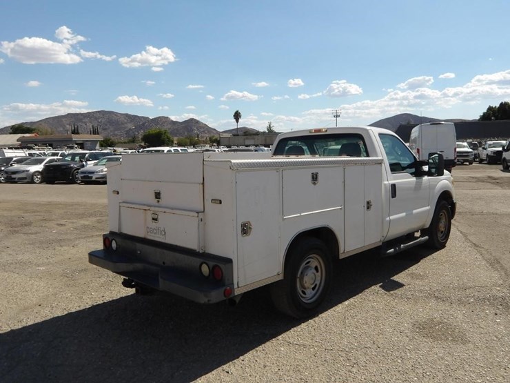 2014-ford-f250-image-3