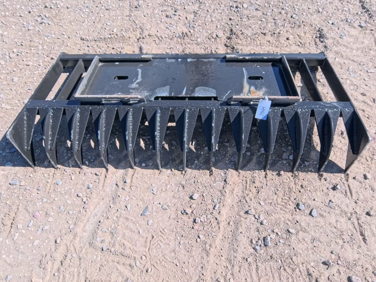#3054-•-new-skid-steer-quick-attach-70-inch-root-rake-image-2