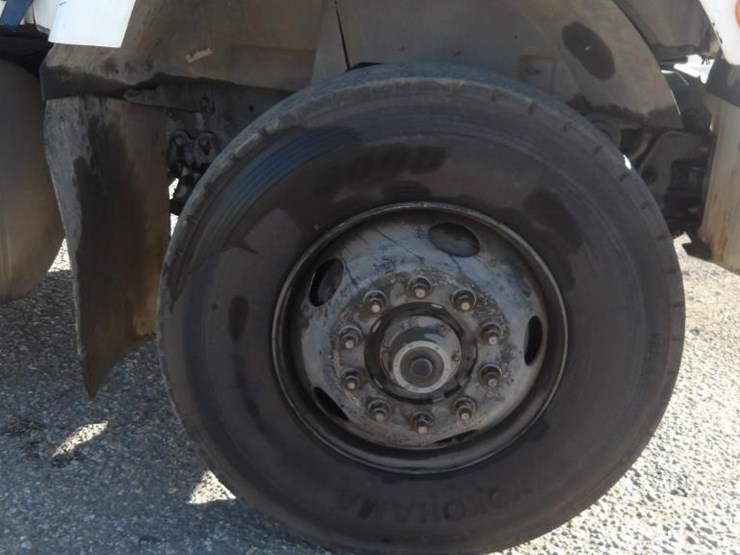 2002-international-5500i-dump-truck-image-6