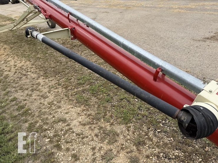 buhler-farm-king-856-image-3