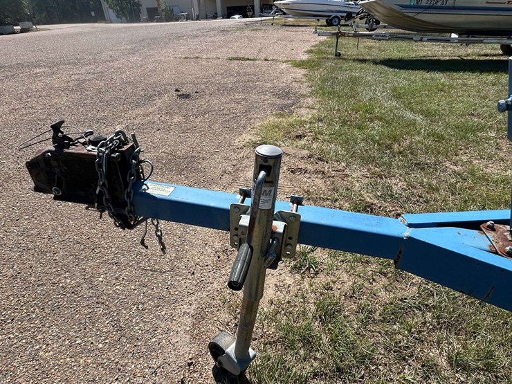 1998-cobalt-200-ski-boat-w/-trailer-(inop)-(no-motor)-image-29
