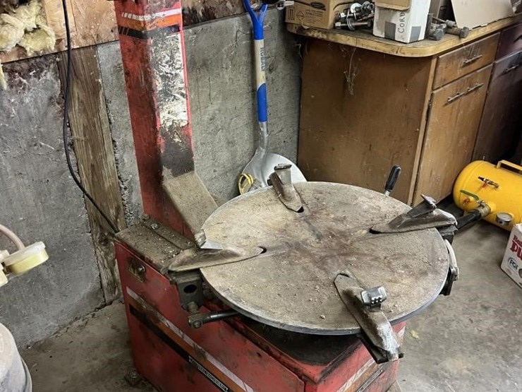 tire-changer-image-1