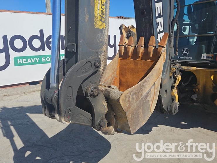 2018-deere-410l-image-24