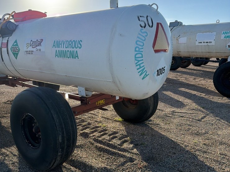 11-14-1450-gallon-nh3-tank,-16.5l---16.1-tires-image-8