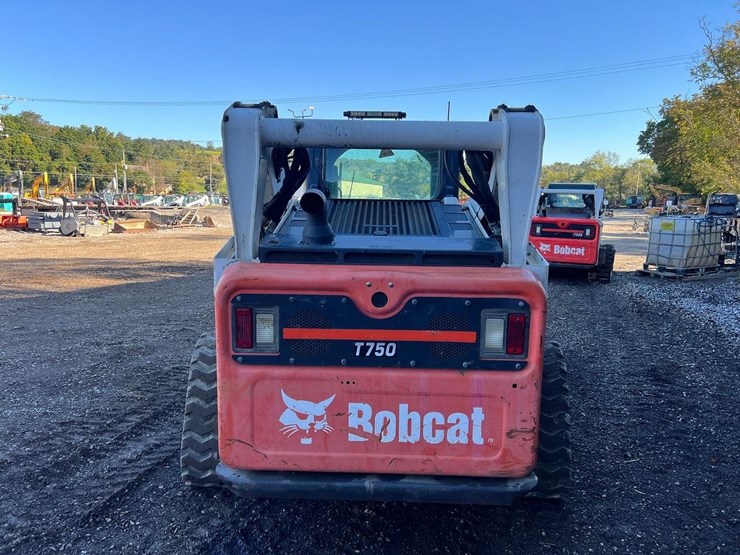 2016-bobcat-t750-image-5