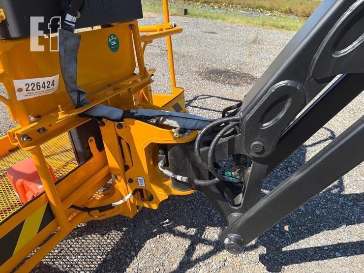 2025-jcb-a45e-image-32