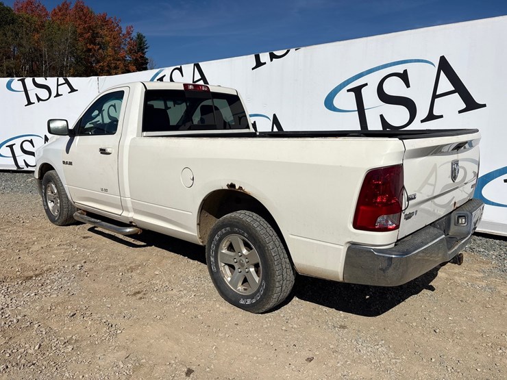 2009-dodge-1500-image-3