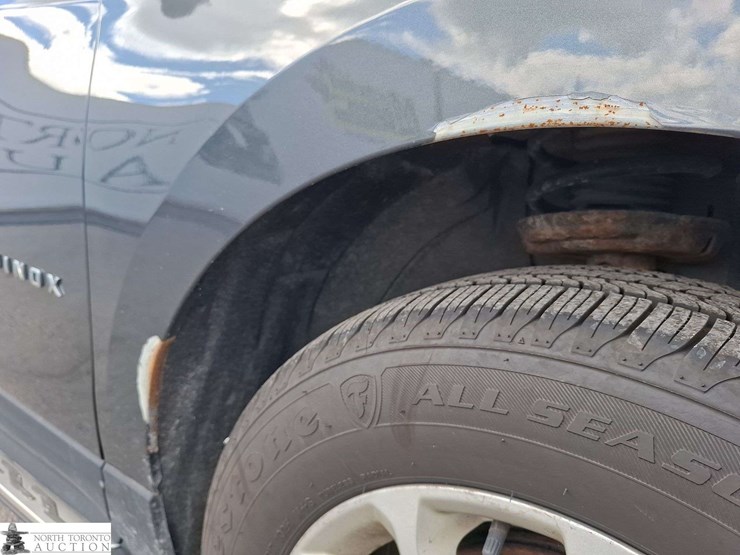 2018-chevrolet-equinox-image-24