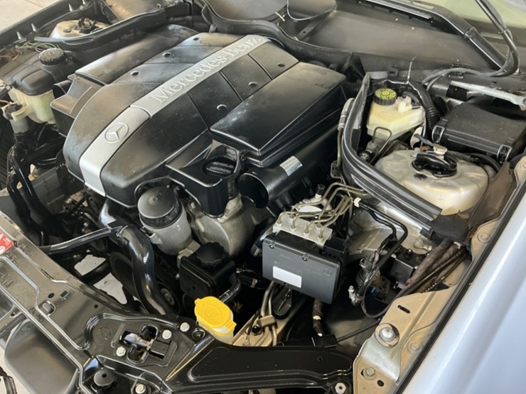 2004-mercedes-benz-clk320-sdn-image-12