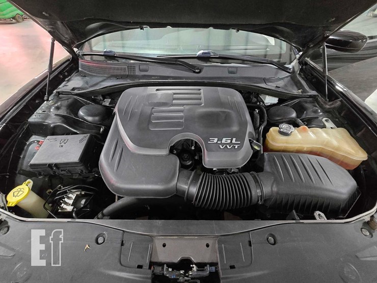 2018-dodge-charger-image-17