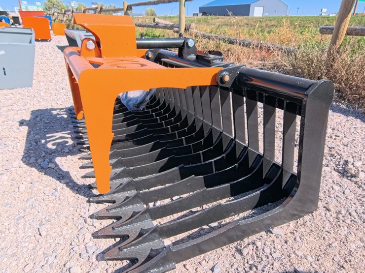 #3078-•-new-skid-steer-quick-attach-76-inch-skeleton-grapple-image-1