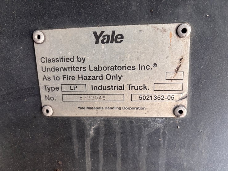 #21-•-yale-forklift-image-9