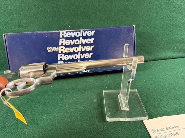smith-&-wesson-mdl.629-1-44mag-revolver-image-11