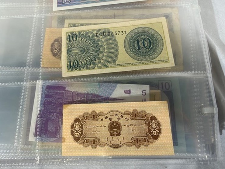 #40311-•-foreign-currency-bank-notes-image-175