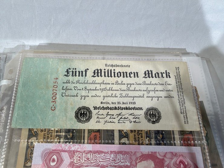 #40309-•-foreign-currency-bank-notes-image-25