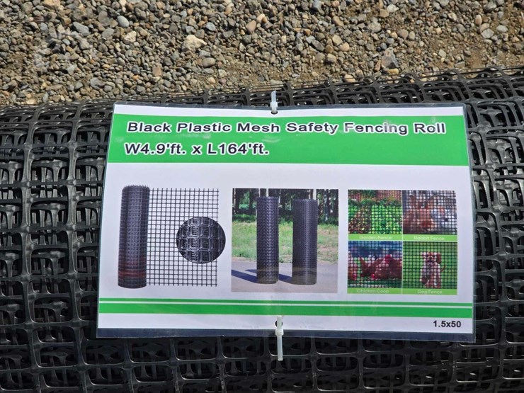 black-plastic-mesh-safety-fencing-roll-image-2