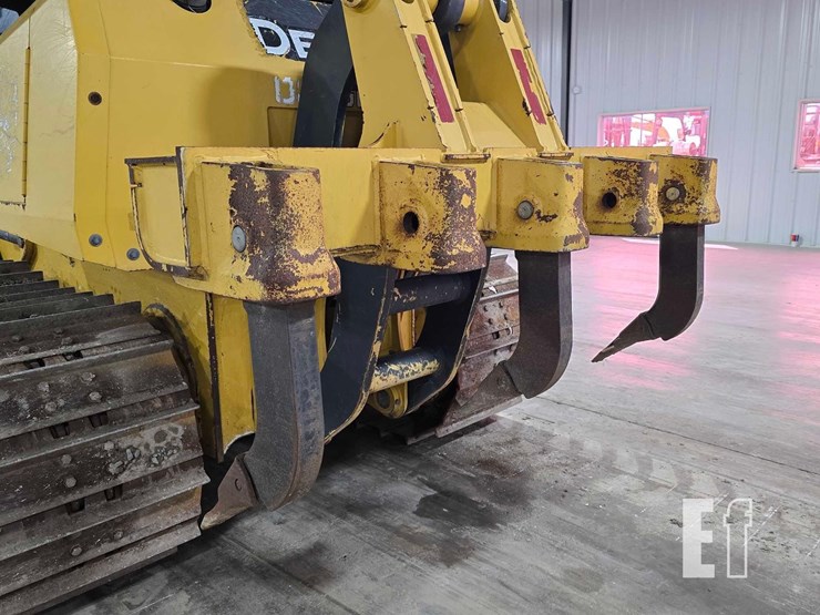 2022-deere-650k-lgp-image-14