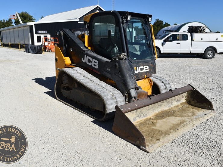 2021-jcb-270t-image-12