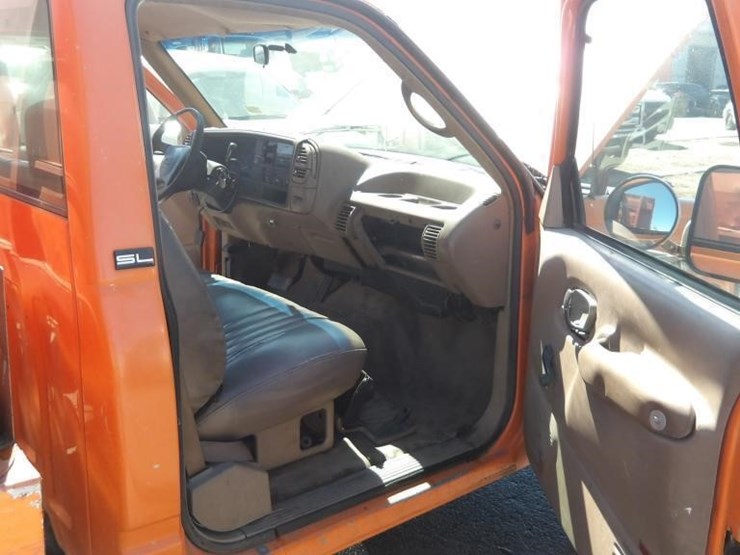 1995-gmc-sierra-3500-image-15