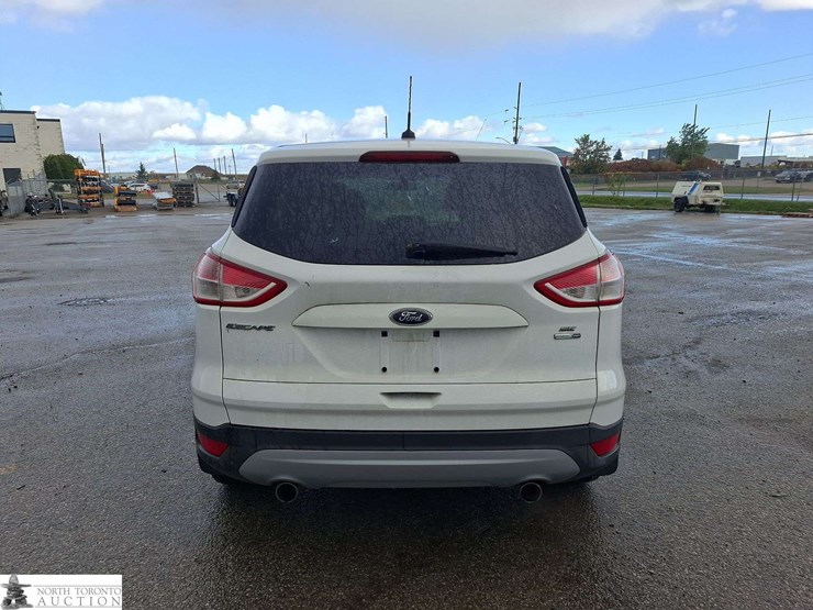 2013-ford-escape-image-6