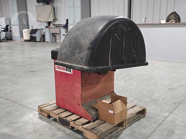 ford-rotunda-dsp9002-wheel-balancing-machine-image-1