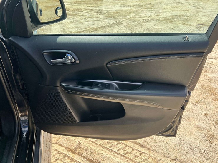 2018-dodge-journey-image-20