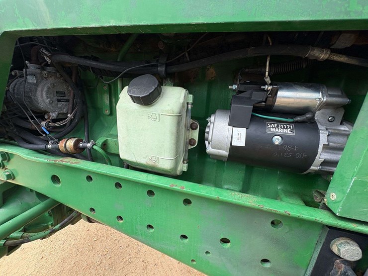 1995-john-deere-7700-image-23