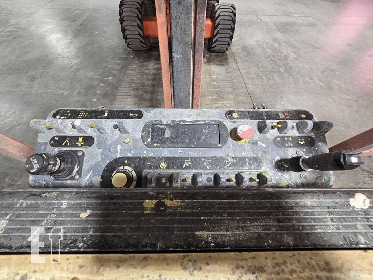 2008-jlg-450aj-ii-image-11