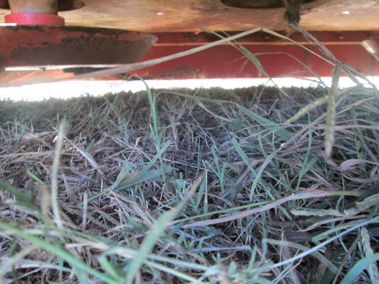 bush-hog-3008-2-image-12
