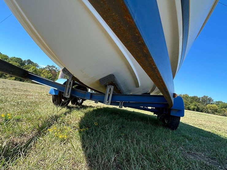 1998-cobalt-200-ski-boat-w/-trailer-(inop)-(no-motor)-image-28