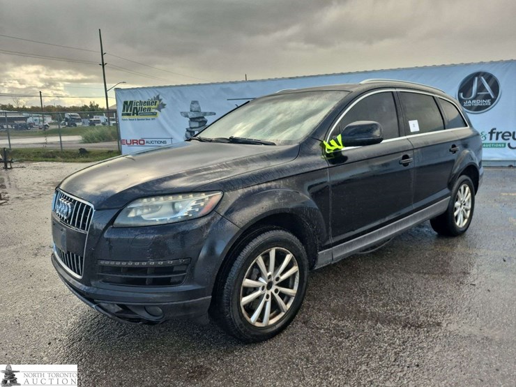 2011-audi-q7-image-1