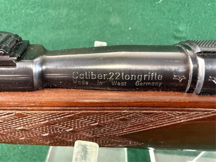 savage-anschutz-22lr-rifle-image-16
