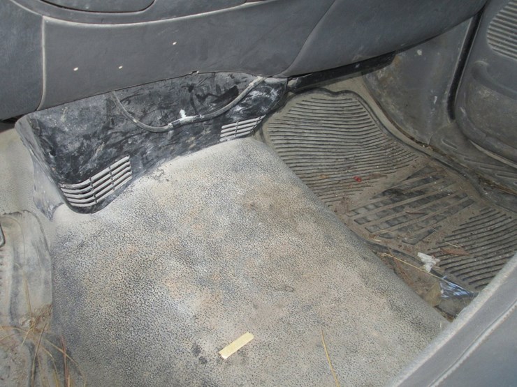2001-ford-f150-image-25