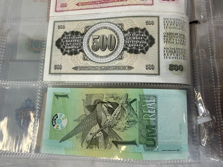 #40310-•-foreign-currency-bank-notes-image-20