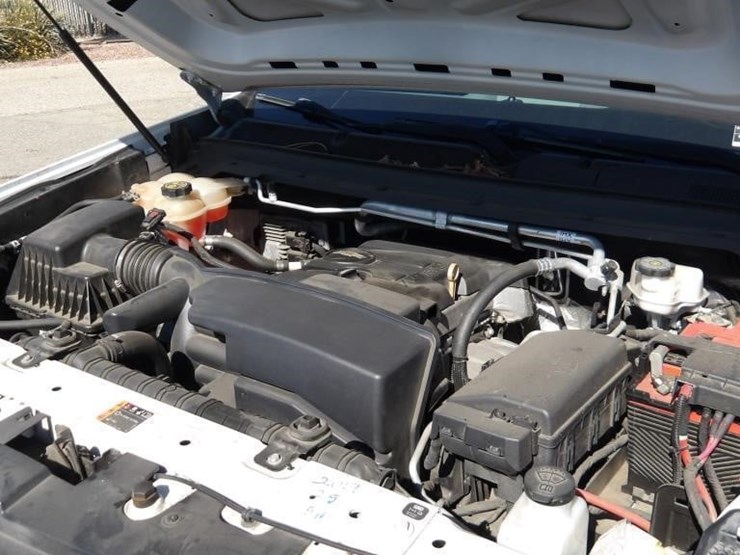 2019-chevrolet-colorado-image-7