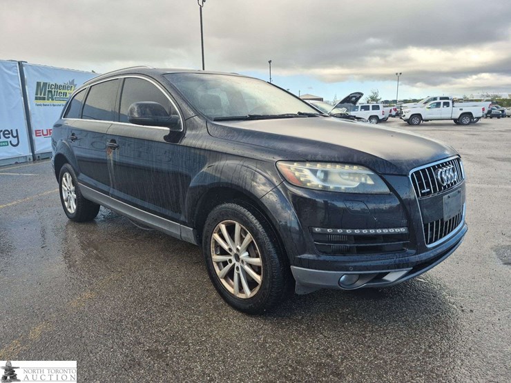2011-audi-q7-image-3