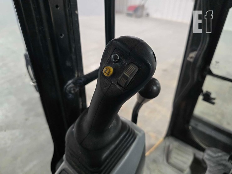2021-caterpillar-306cr-image-20