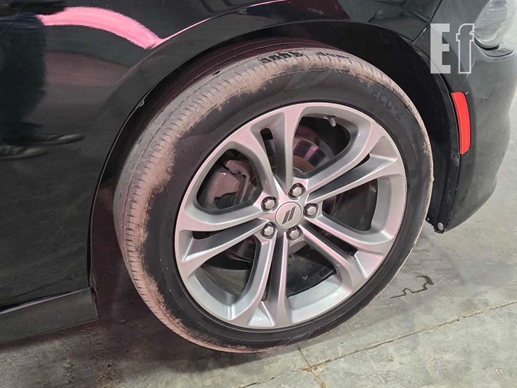 2018-dodge-charger-image-22