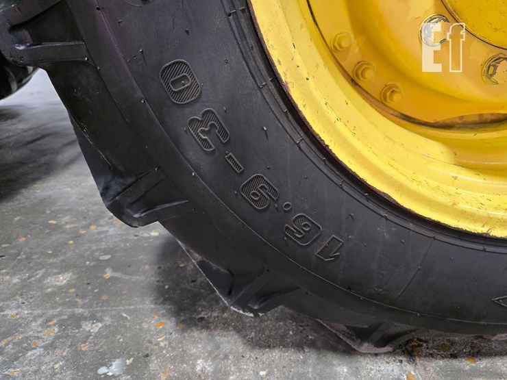 2011-john-deere-7830-image-23