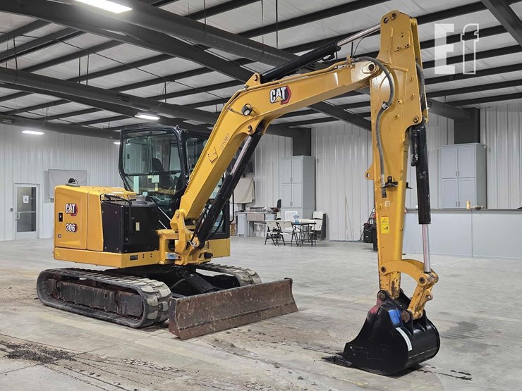 2021-caterpillar-306cr-image-2