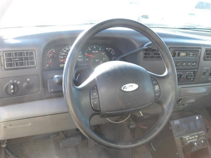2002-ford-f450-image-22