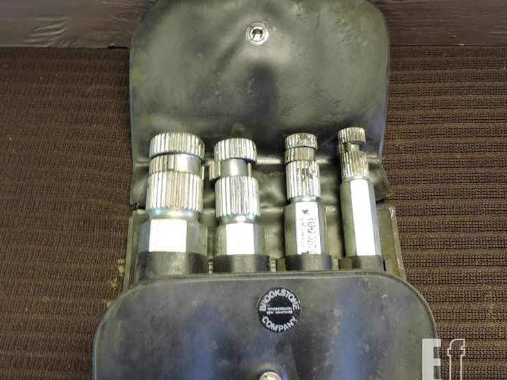 brookstone,-pipe-nipple-extractor-set-image-1