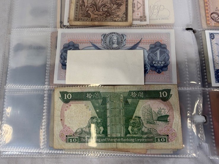 #40310-•-foreign-currency-bank-notes-image-131