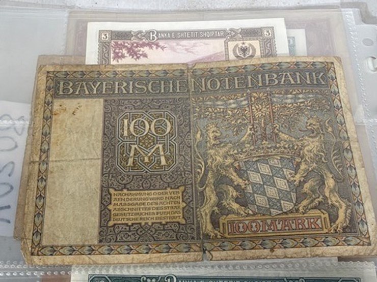 #40308-•-foreign-currency-bank-notes-image-21