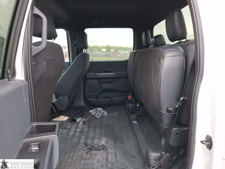 2021-ford-f150-image-14