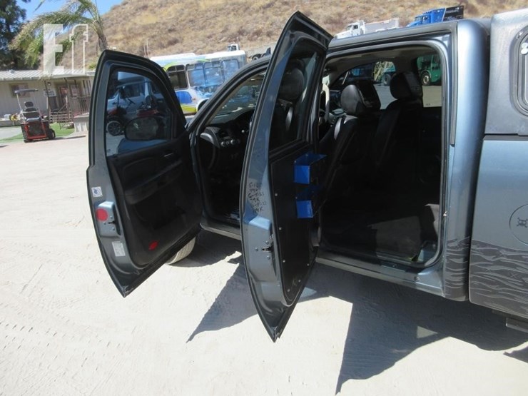 2008-chevrolet-3500-image-14