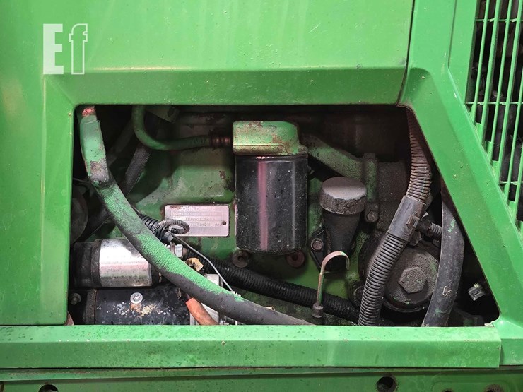 1995-john-deere-6400-image-23