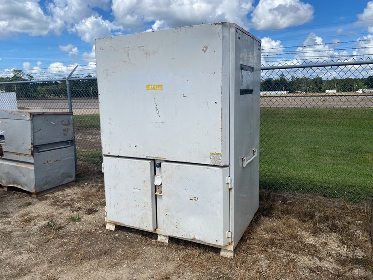 #7523-•-large-three-door-heavy-duty-job-box/storage-container-image-2